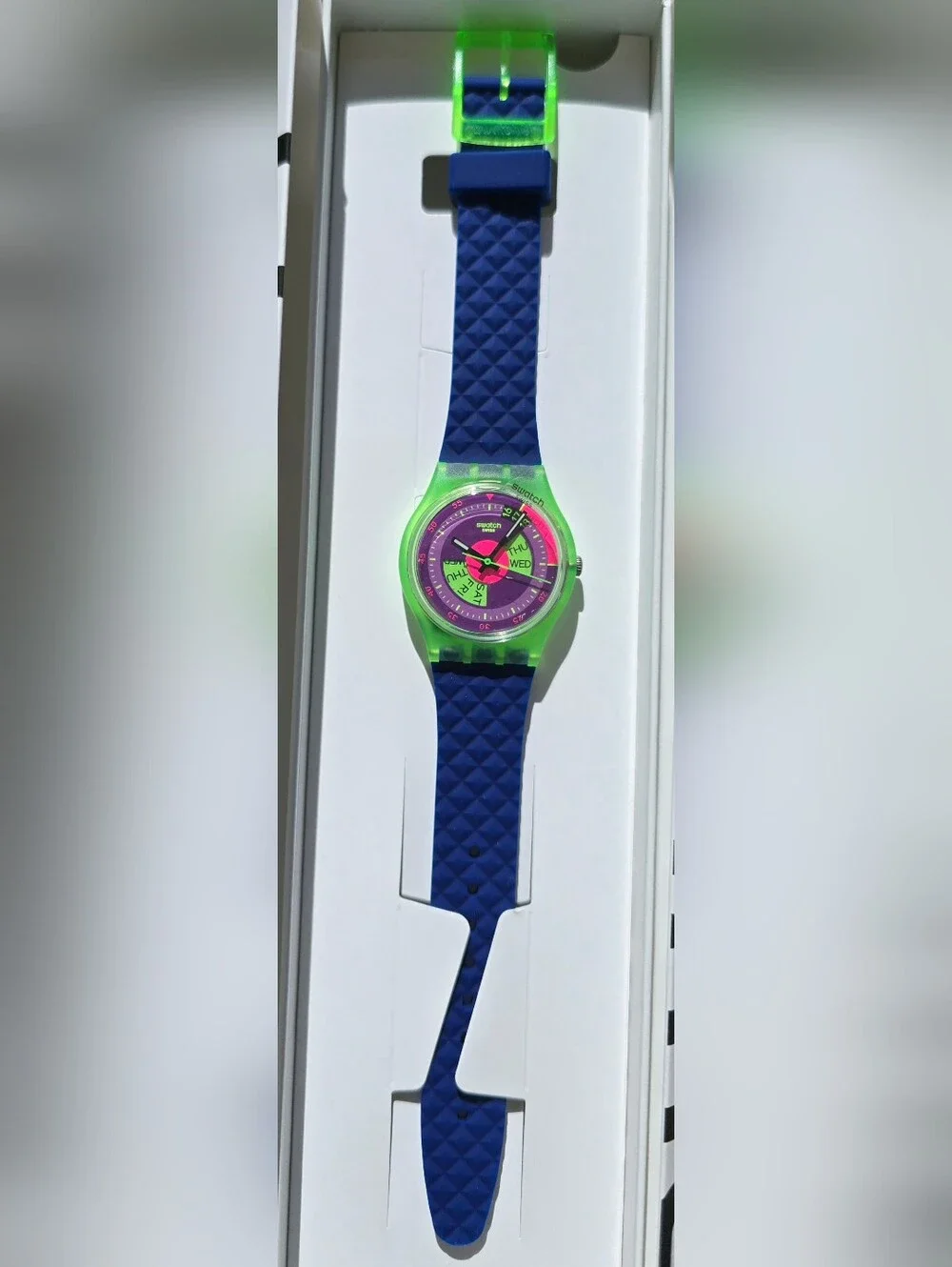 NEW Swatch Neon Skychart Gent Green & Purple Silicone Watch GN705